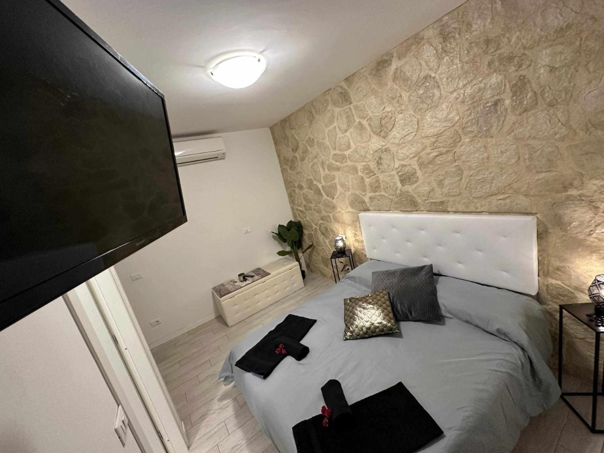 Destiny Home 3 Verona Borgo Roma Exteriör bild